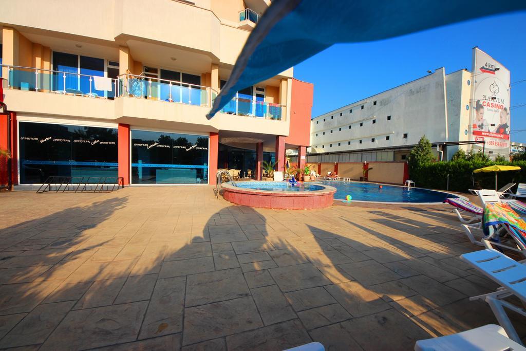 Menada Apartments In サニービーチ エクステリア 写真