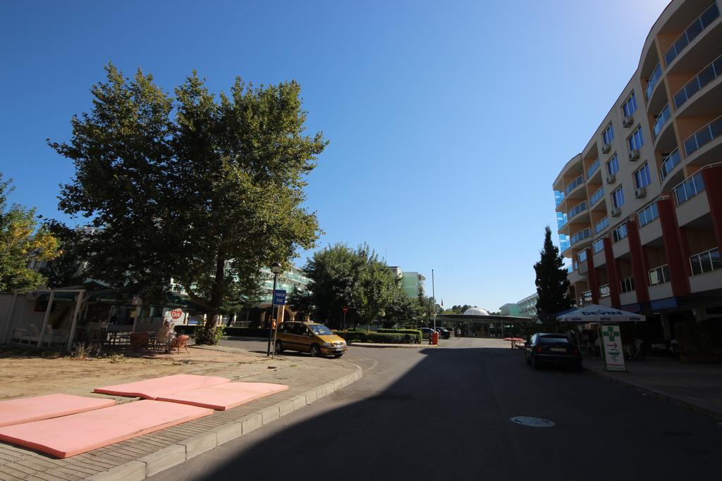 Menada Apartments In サニービーチ エクステリア 写真