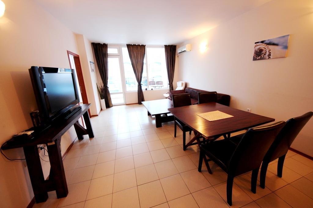 Menada Apartments In サニービーチ エクステリア 写真