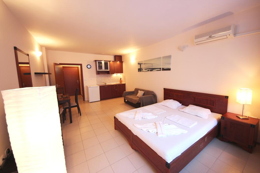 Menada Apartments In サニービーチ エクステリア 写真