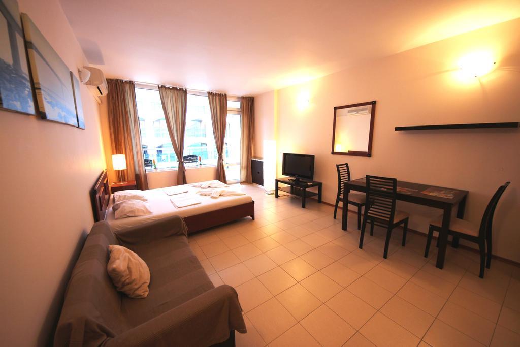 Menada Apartments In サニービーチ エクステリア 写真