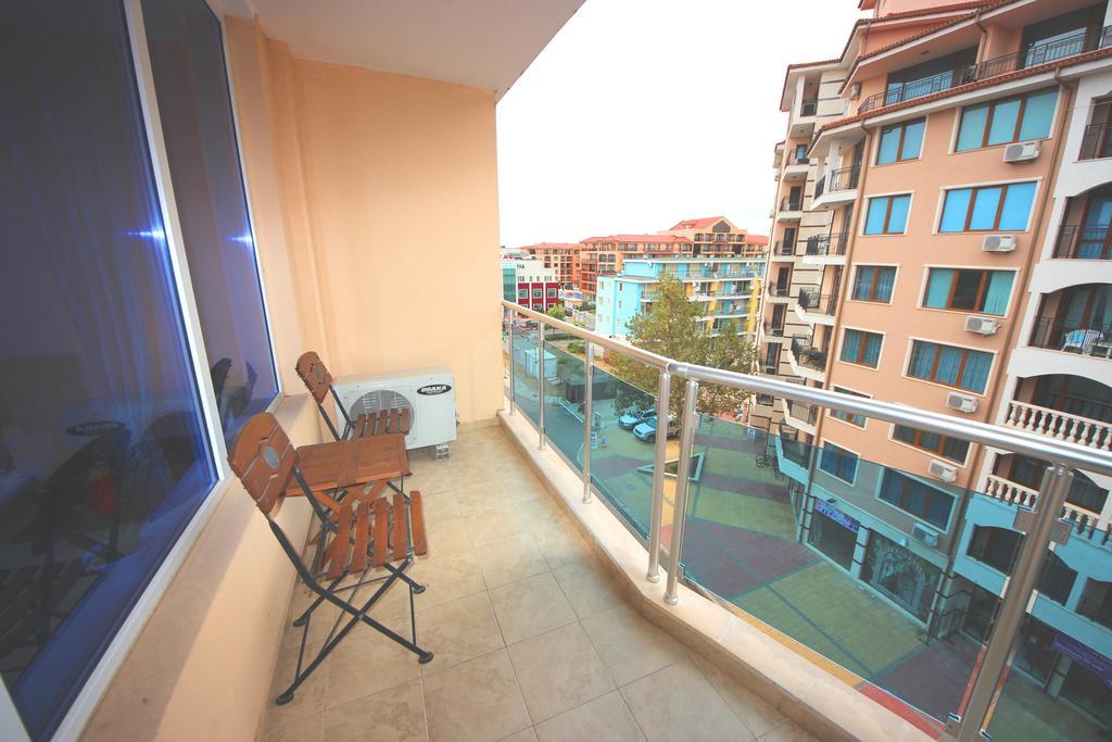 Menada Apartments In サニービーチ エクステリア 写真