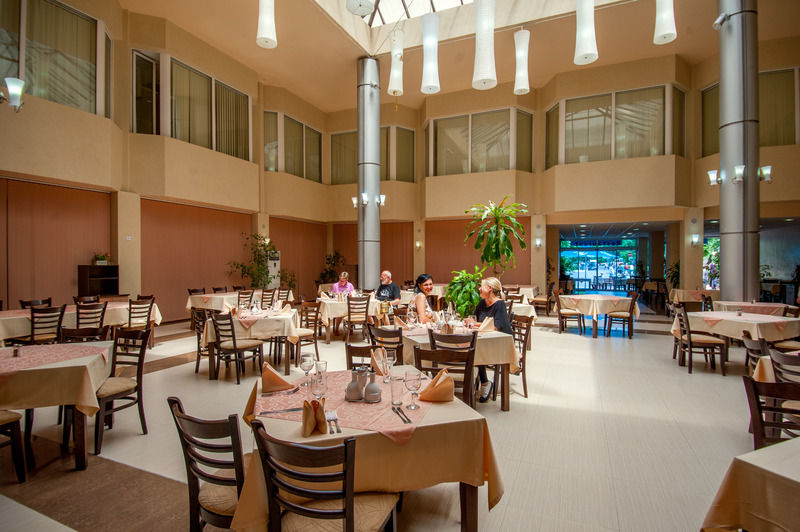 Menada Apartments In サニービーチ エクステリア 写真