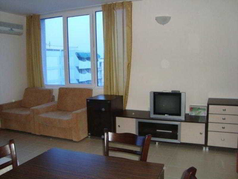 Menada Apartments In サニービーチ エクステリア 写真